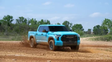 وحش الطرق.. تويوتا تفاجئ الجميع وتكشف عن تندرا 2026 بسعر خطير ومواصفات خارقة